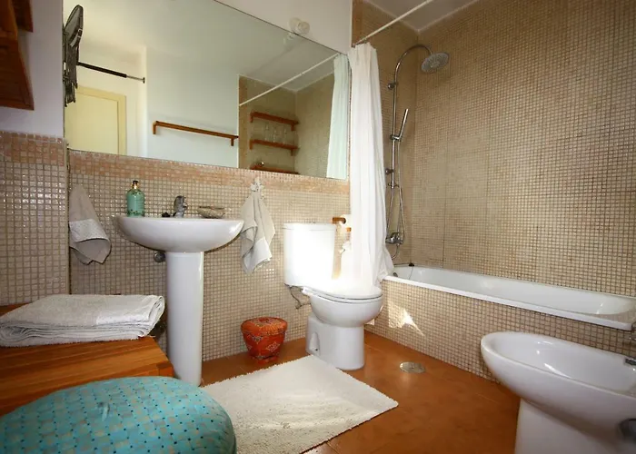 Casa Tarifena بيت للعطل *